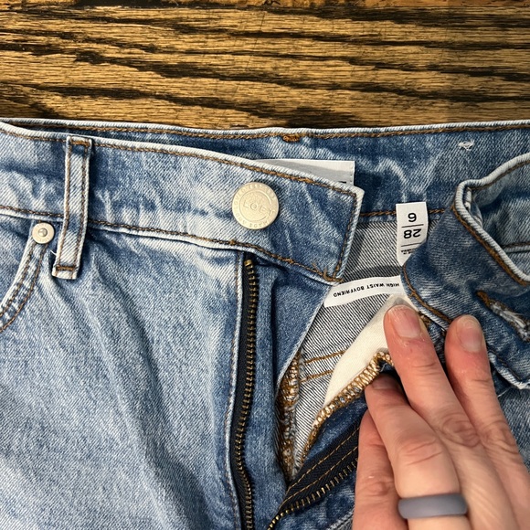 LOFT high waist boyfriend jeans - size 28 | 6 - Picture 4 of 4